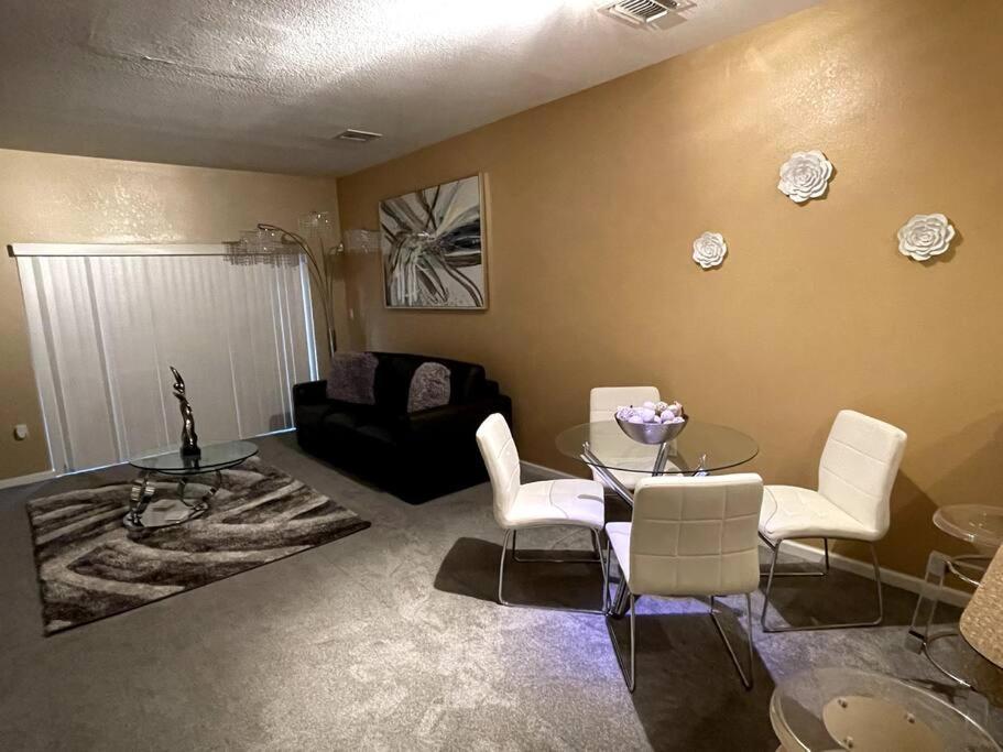 ميامي غاردنز Luxury Miami 2Br Townhouse Near Stadium !! المظهر الخارجي الصورة